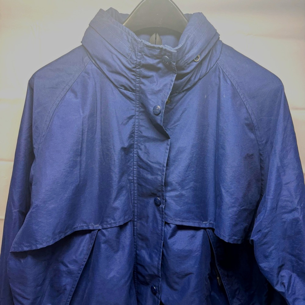 Vintage EMS Eastern Mountain Sports Navy Blue Hooded Rain Jacket - Women's XL